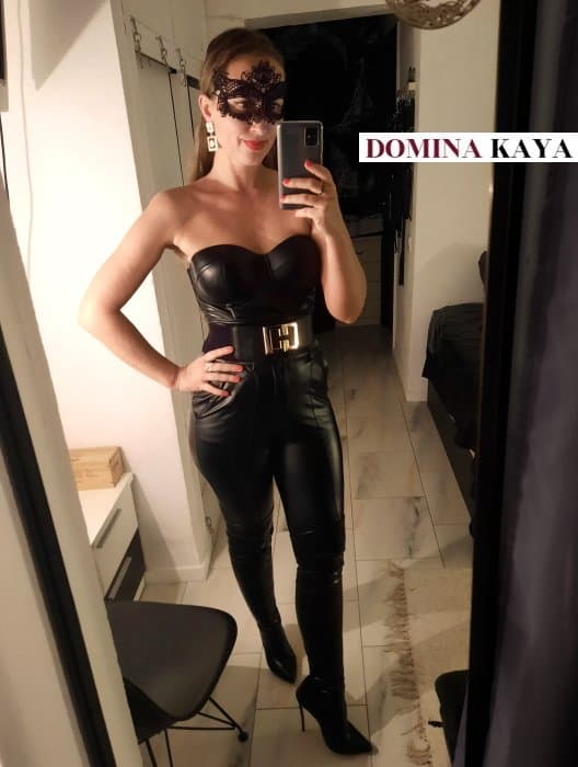 Domina Kaya - BDSM/Fetish en Málaga